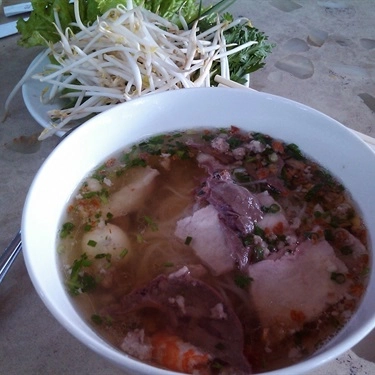 Món ăn- Quán Ăn Hồng Phát Cafe - Không Gian Sân Vườn