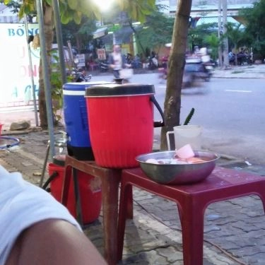 Không gian- Quán Ăn Hủ Tiếu Bà Thu