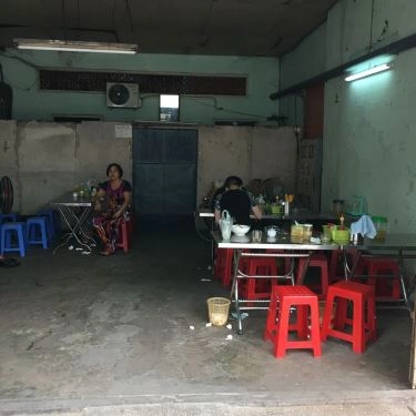 Không gian- Quán Ăn Hủ Tiếu Gò Công - Tôn Đản