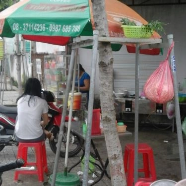 Không gian- Quán Ăn Hủ Tiếu Mì Hải Sản