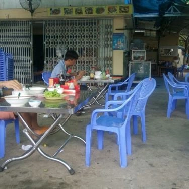Không gian- Quán Ăn Hủ Tiếu Mỹ Tho - Lê Văn Lương