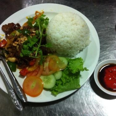 Món ăn- Quán Ăn Anh Em Quán - Hủ Tiếu Xào & Mì Xào Giòn