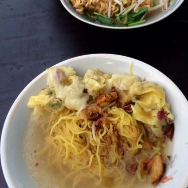 Món ăn- Quán Ăn Hủ Tiếu & Mì Hoành Thánh Bình Dân