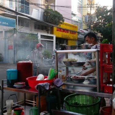 Không gian- Quán Ăn Huê Ký - Hủ Tiếu Mì