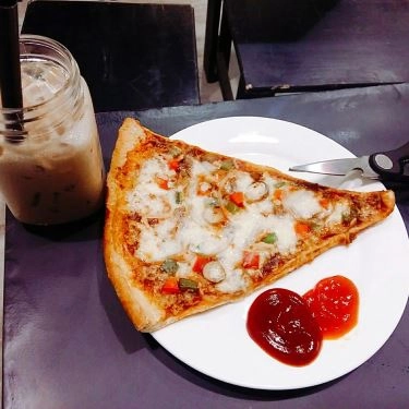 Món ăn- Quán Ăn Hulkizza - Pizza & Bánh Mì In Town - Ngô Văn Sở