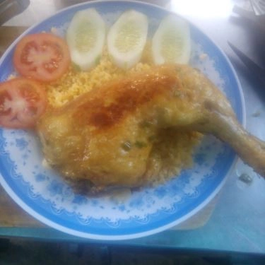 Món ăn- Quán Ăn Hương - Cơm Gà Xối Mỡ