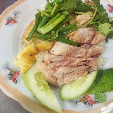 Món ăn- Quán Ăn Cơm Gà Hương Dinh