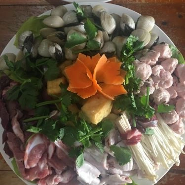 Món ăn- Quán Ăn Hương Đông Trần - Lẩu Nướng & Hải Sản Tươi Sống