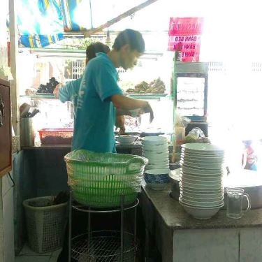 Tổng hợp- Quán Ăn Bún Bò Gốc Huế Phú Lộc - Ni Sư Huỳnh Liên