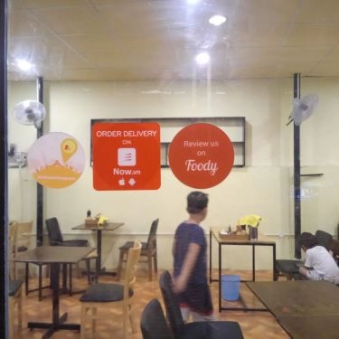 Không gian- Quán Ăn Hương Quán - Hủ Tiếu Nam Vang & Bún Mọc