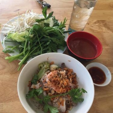 Món ăn- Quán Ăn Hương Quán - Hủ Tiếu Nam Vang & Bún Mọc