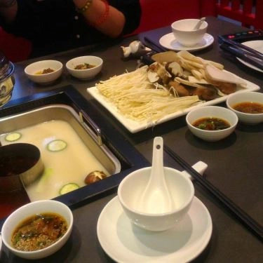 Tổng hợp- Nhà Hàng Hutong - Hot Pot Paradise - Phó Đức Chính