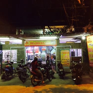Không gian- Quán Ăn Huy Yến - Lẩu & Nhậu Các Món