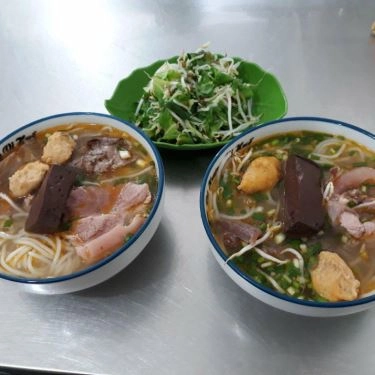 Món ăn- Quán Ăn Huyền Anh 2 - Bún Bò Huế