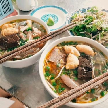 Món ăn- Quán Ăn Huyền Anh 2 - Bún Bò Huế