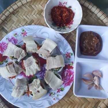 Món ăn- Quán Ăn Huyền - Bánh Cuốn Tôm Chua