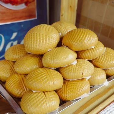 Món ăn- Quán Ăn HuynA Food - Cánh Gà Rút Xương Bọc Xôi