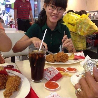 Tổng hợp- Nhà Hàng KFC - Vincom Maximark Cộng Hòa