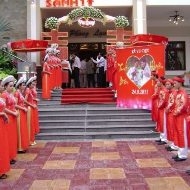 Tổng hợp- Nhà Hàng Hoa Sứ - Ẩm Thực Ven Sông & Tiệc Cưới