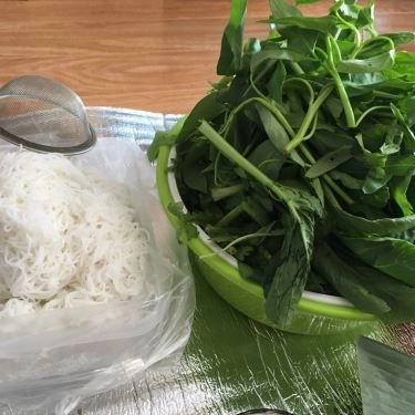 Món ăn- Quán Ăn Kiệm Ba Bảy Mươi - Lòng Lợn Tiết Canh & Lẩu Nướng