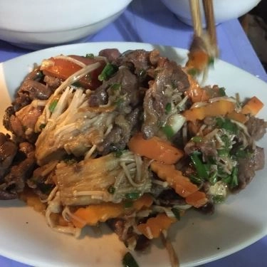 Món ăn- Quán Ăn Kiệm Ba Bảy Mươi - Lòng Lợn Tiết Canh & Lẩu Nướng