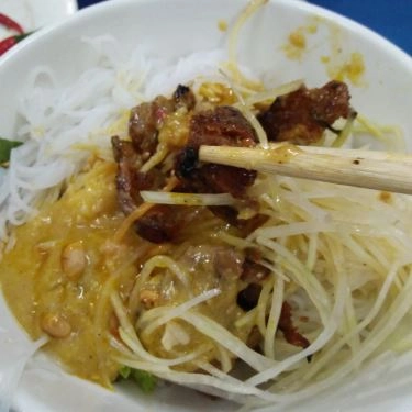 Món ăn- Quán Ăn Kim Chi - Bún Thịt Nướng & Bò Lá Lốt