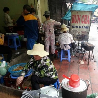 Tổng hợp- Quán Ăn Kim Oanh - Bún Chả