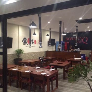 Không gian- Quán Ăn Korea BBQ
