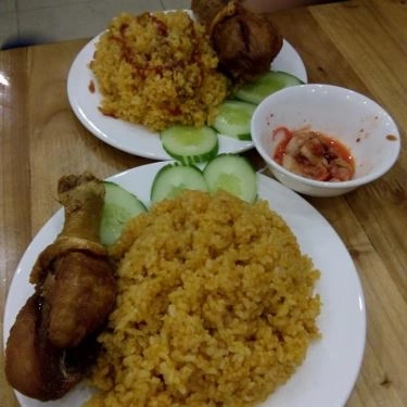 Món ăn- Quán Ăn Lagio - Cơm Gà Xối Mỡ