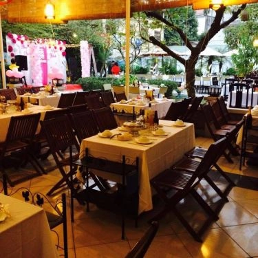 Không gian- Quán Ăn Lao Restaurant - Ẩm Thực Lào