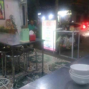 Không gian- Quán Ăn Thủy Hiệp - Lẩu Bò