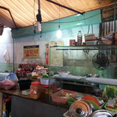 Không gian- Quán Ăn Lẩu Bò & Bún Bò
