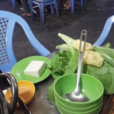 Tổng hợp- Quán Ăn Lẩu Bò Khu Nhà Cháy