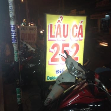 Không gian- Quán Ăn Lẩu Cá 252