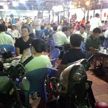 Tổng hợp- Quán Ăn Lẩu Dê Yên Hồng Quang 2 - Đường Số 14