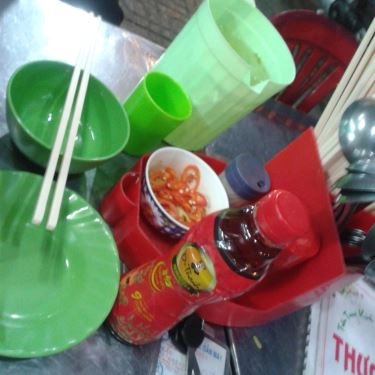 Tổng hợp- Quán Ăn Lẩu Nga - Nguyễn Trãi