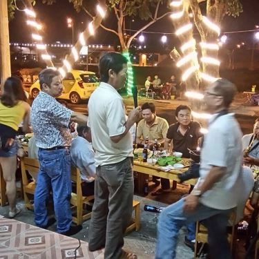 Tổng hợp- Quán Ăn Lẩu Nướng Bé Út