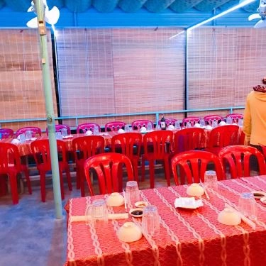 Không gian- Quán Ăn Linh Linh Quán - Hải Sản Tươi Sống Đồng Quê
