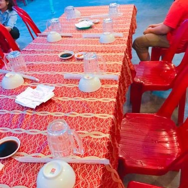 Không gian- Quán Ăn Linh Linh Quán - Hải Sản Tươi Sống Đồng Quê