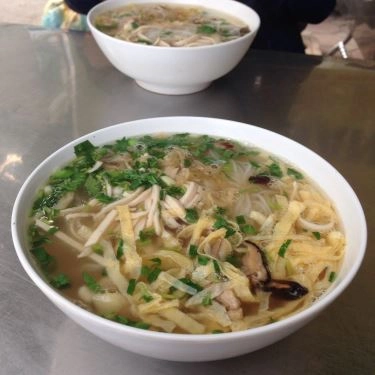 Món ăn- Quán Ăn Linh - Mì Vằn Thắn & Bún Thang