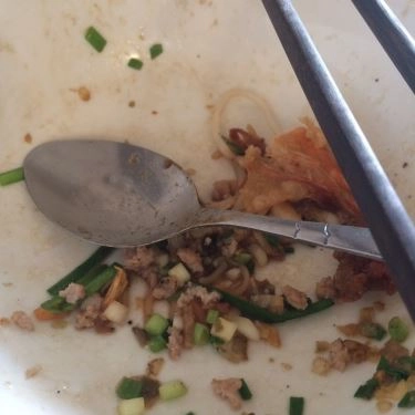 Món ăn- Quán Ăn Lư Gia - Hủ Tiếu Mì & Hoành Thánh