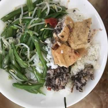 Món ăn- Luyến Huệ - Cơm Bình Dân