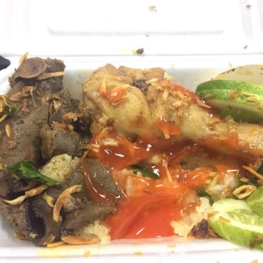 Món ăn- Quán Ăn Mai Phụng - Cơm Gà & Xôi Gà Phá Lấu