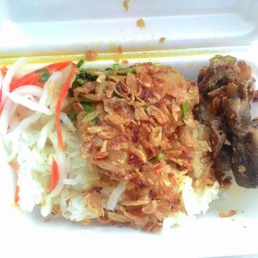 Món ăn- Quán Ăn Mai Phụng - Cơm Gà & Xôi Gà Phá Lấu
