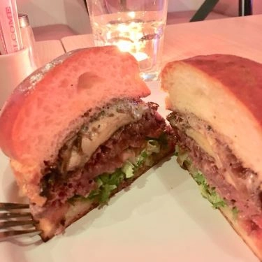 Món ăn- Quán Ăn Marcel Gourmet Burger