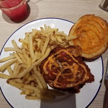 Món ăn- Quán Ăn Marcel Gourmet Burger