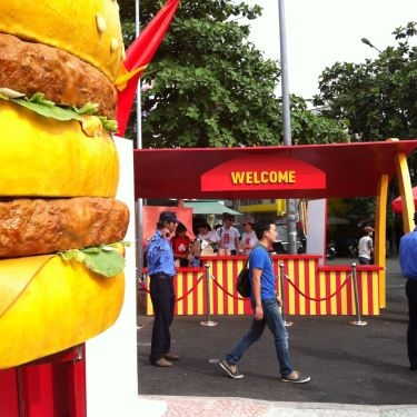 Tổng hợp- Nhà Hàng McDonald's - Đa Kao