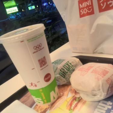 Tổng hợp- Nhà Hàng McDonald's - Sân Bay Tân Sơn Nhất