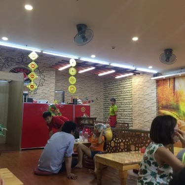 Không gian- Quán Ăn Mì Cay Yummy