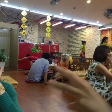 Không gian- Quán Ăn Mì Cay Yummy